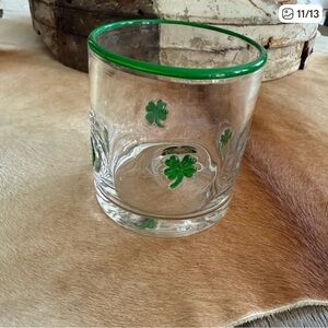 Shamrock Design Glass Cup/Vase